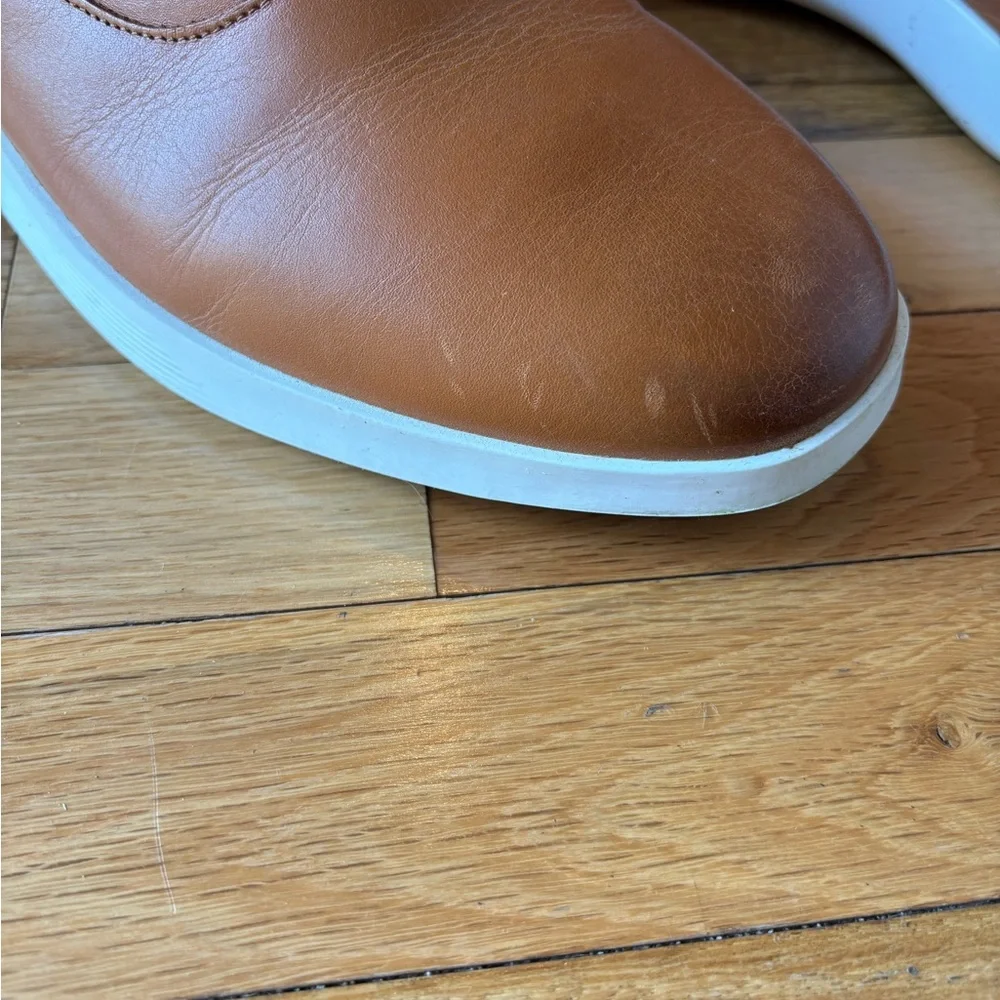 Wolf & Shepherd Crossover Derby shoes